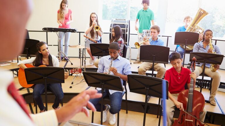 Top 20 Best Music Schools in the World 2023/2024